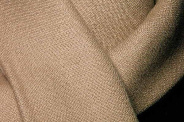100% Baby Alpaca Two-Tone Sand & Ivory Blanket - Image 2